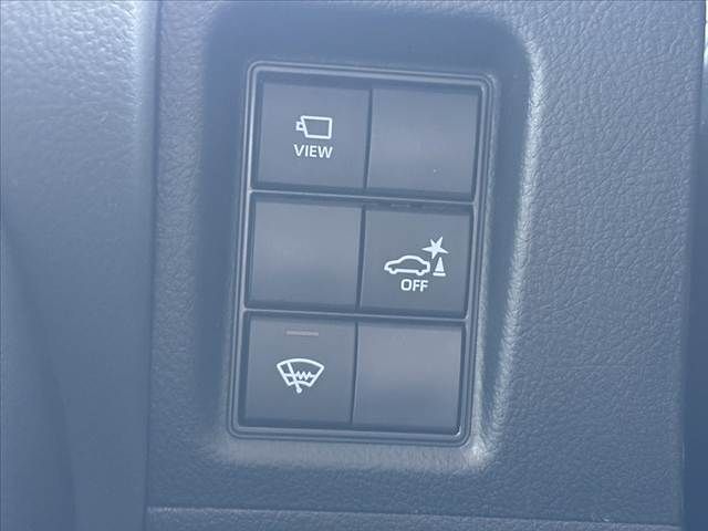 TOYOTA LANDCRUISER PRADO 2022 Image 31