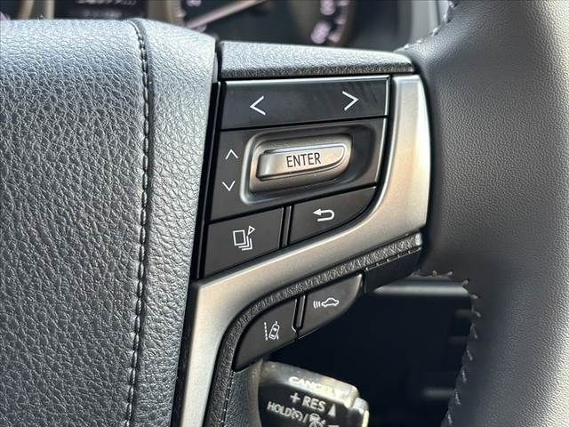 TOYOTA LANDCRUISER PRADO 2022 Image 31