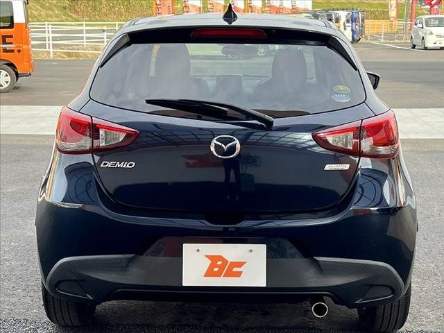 MAZDA DEMIO 2016 Image 31