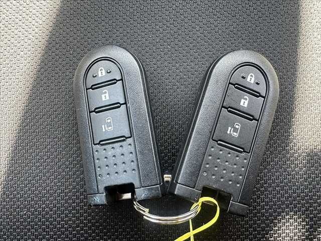 TOYOTA ROOMY 2017 Image 31