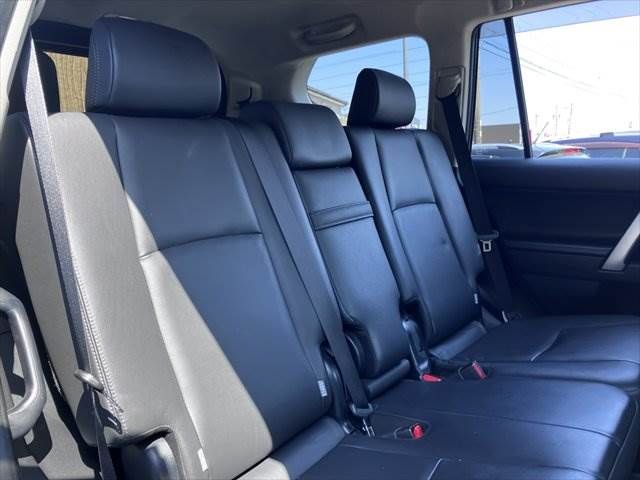 TOYOTA LANDCRUISER PRADO 2015 Image 31