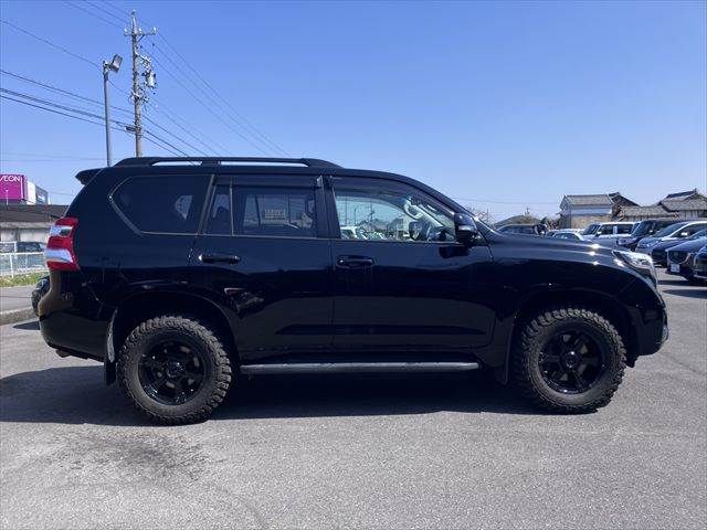 TOYOTA LANDCRUISER PRADO 2015 Image 31