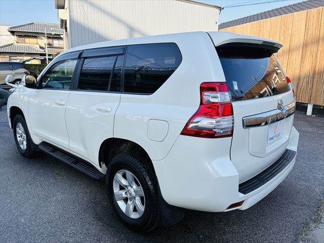 TOYOTA LANDCRUISER PRADO 2014 Image 31