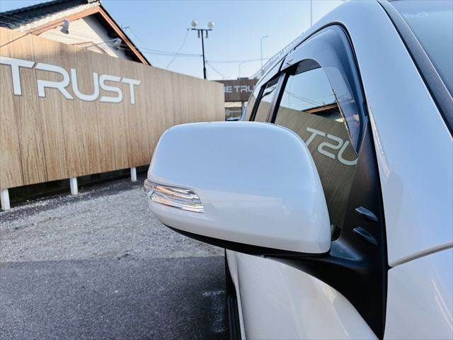 TOYOTA LANDCRUISER PRADO 2014 Image 31