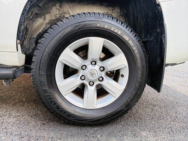 TOYOTA LANDCRUISER PRADO 2014 Image 31