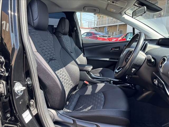 TOYOTA PRIUS PHV 2019 Image 31