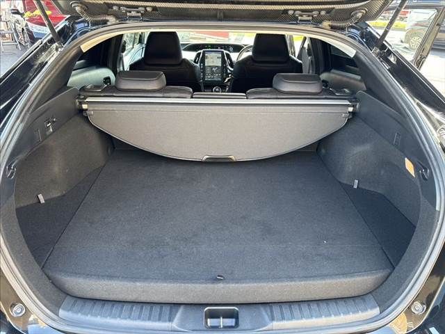 TOYOTA PRIUS PHV 2019 Image 31