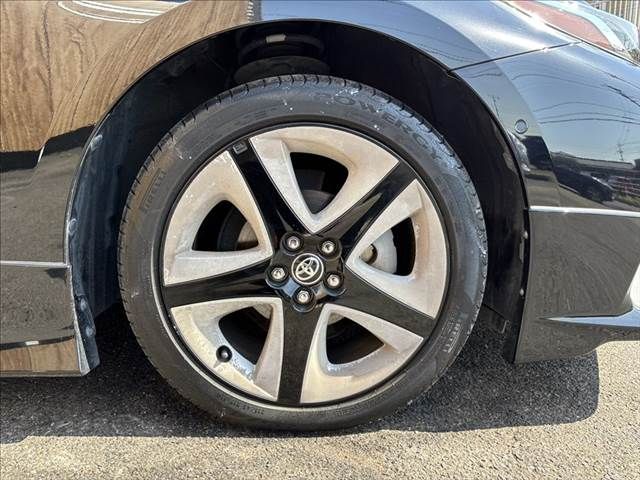 TOYOTA PRIUS PHV 2019 Image 31