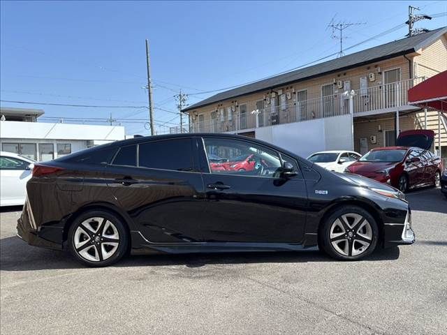 TOYOTA PRIUS PHV 2019 Image 31