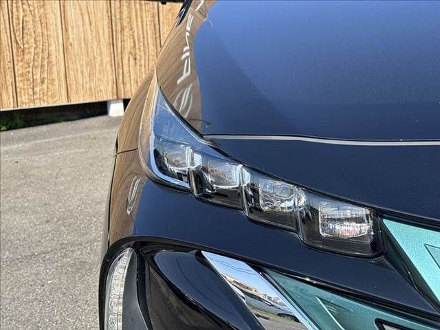 TOYOTA PRIUS PHV 2019 Image 31