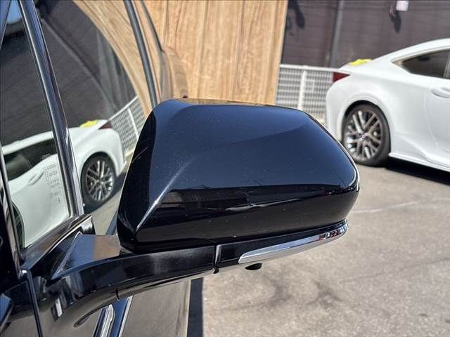 TOYOTA PRIUS PHV 2019 Image 31