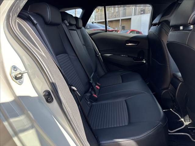 TOYOTA COROLLA TOURING 2019 Image 31