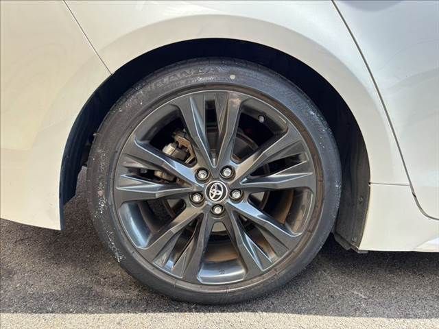 TOYOTA COROLLA TOURING 2019 Image 31