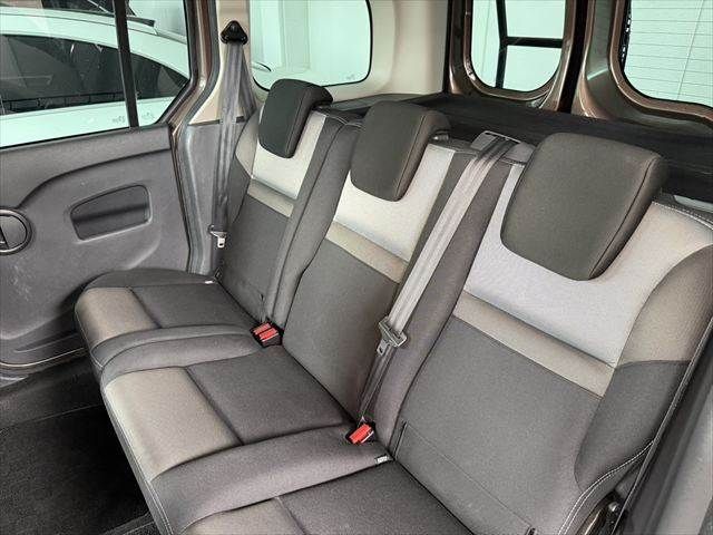 RENAULT KANGOO 2019 Image 31