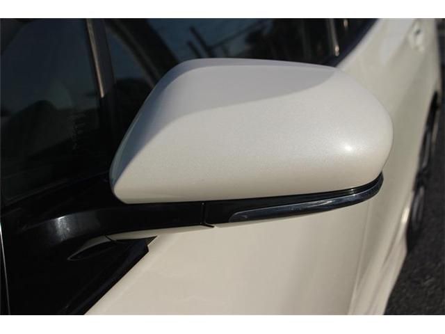 TOYOTA PRIUS PHV 2017 Image 31