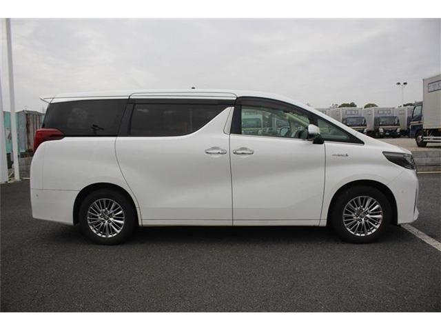 TOYOTA ALPHARD HYBRID 4WD 2021 Image 31