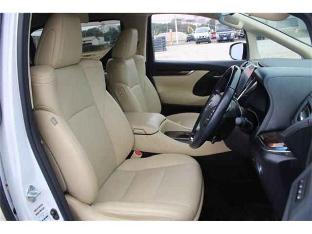 TOYOTA ALPHARD HYBRID 4WD 2021 Image 31