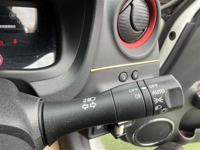 NISSAN NOTE 2018 Image 31