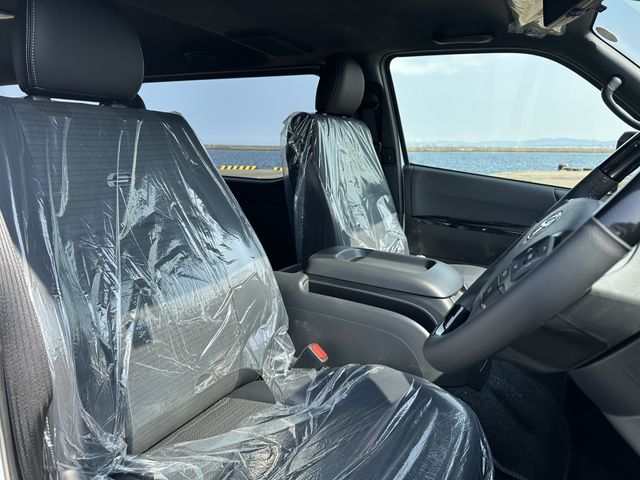 TOYOTA HIACE VAN 2WD 2026 Image 31