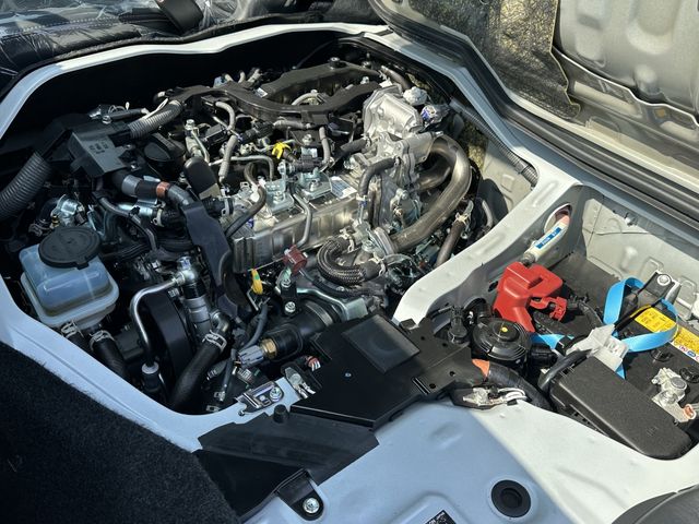TOYOTA HIACE VAN 2WD 2026 Image 31