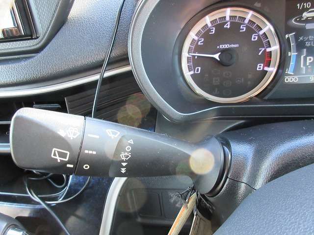 DAIHATSU MOVE CUSTOM 2015 Image 31