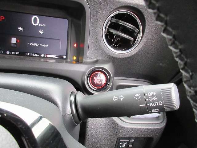 HONDA N BOX CUSTOM 2024 Image 31