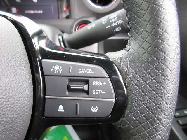 HONDA N BOX CUSTOM 2024 Image 31