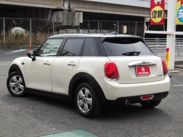 BMW MINI COOPER 5DOOR 2018 Image 31