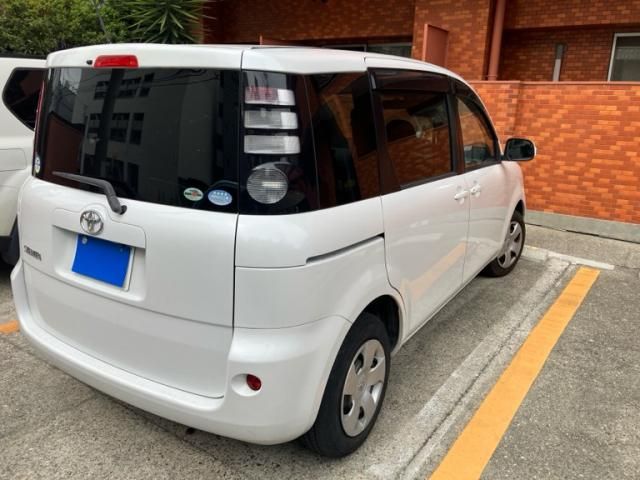 TOYOTA SIENTA 2009 Image 31