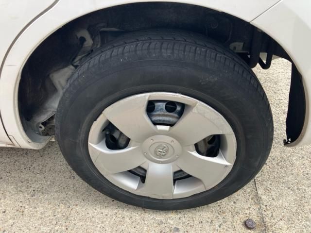 TOYOTA SIENTA 2009 Image 31