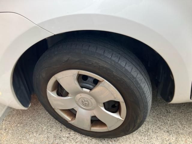 TOYOTA SIENTA 2009 Image 31