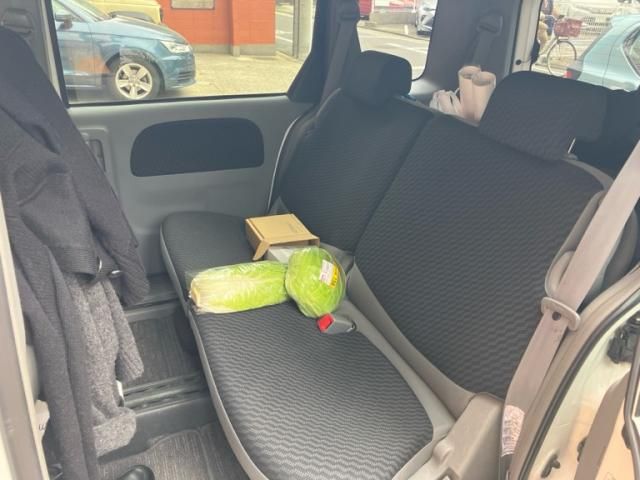 TOYOTA SIENTA 2009 Image 31