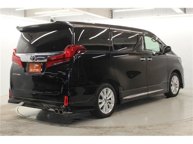 TOYOTA ALPHARD 2018 Image 31