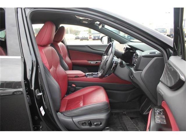 TOYOTA LEXUS NX350H 2023 Image 31