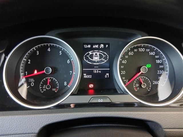 VOLKSWAGEN GOLF VARI 2017 Image 31