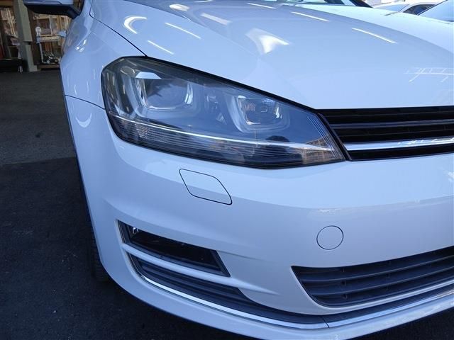 VOLKSWAGEN GOLF VARI 2017 Image 31