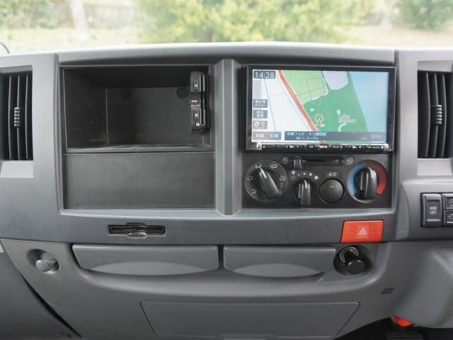 ISUZU  2018 Image 31