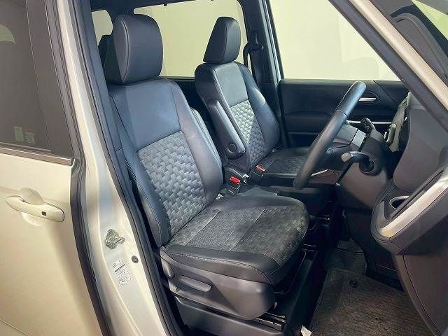 TOYOTA VOXY 2024 Image 31