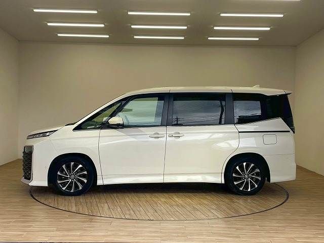 TOYOTA VOXY 2024 Image 31