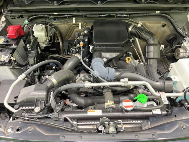 SUZUKI JIMNY 4WD 2024 Image 31