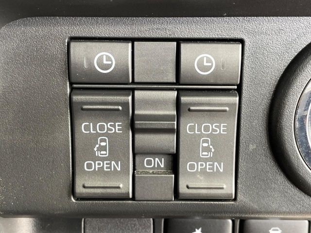 TOYOTA ROOMY 2023 Image 31