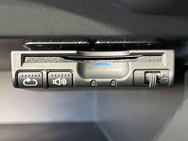 NISSAN NOTE 2017 Image 31