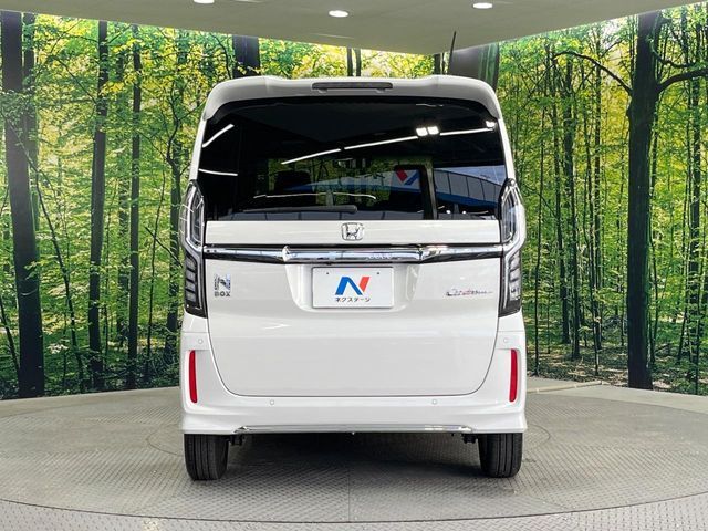 HONDA N BOX CUSTOM 2021 Image 31