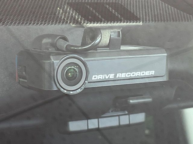 NISSAN NOTE 2017 Image 31