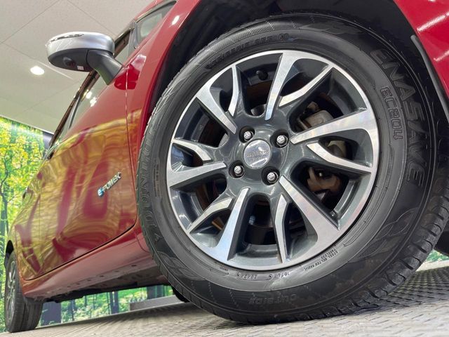 NISSAN NOTE 2017 Image 31