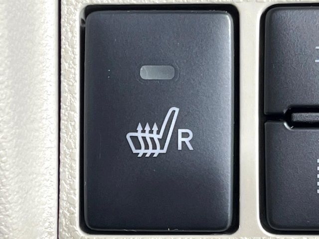 DAIHATSU TANTO 4WD 2017 Image 31