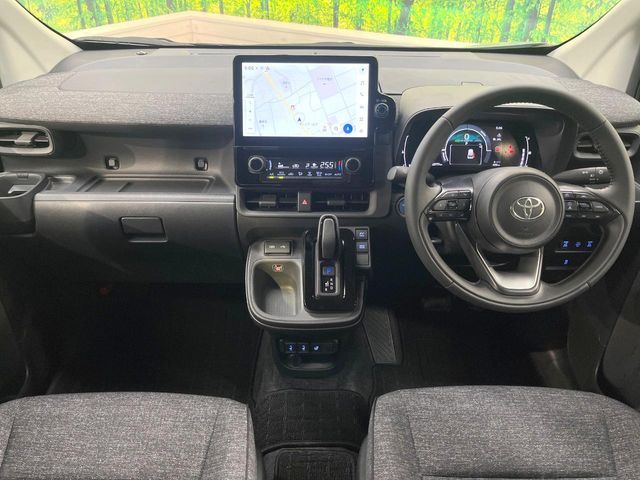 TOYOTA SIENTA HYBRID 2024 Image 31