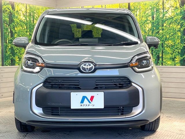 TOYOTA SIENTA HYBRID 2024 Image 31