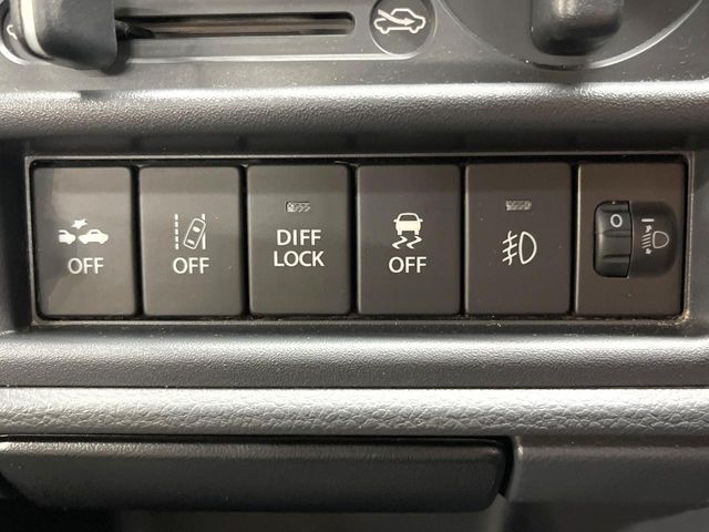 MITSUBISHI MINICAB TRUCK 4WD 2021 Image 31