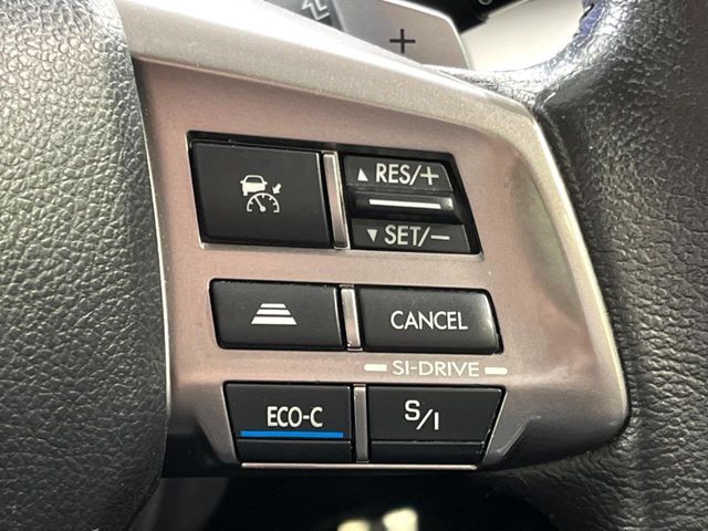 SUBARU XV HYBRID 2014 Image 31